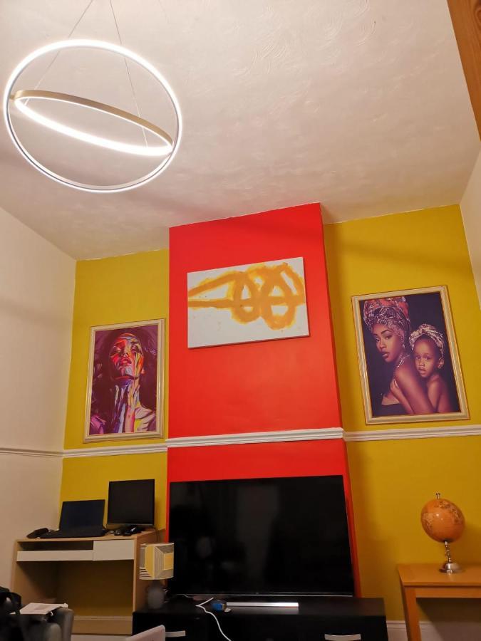 סנדרלנד The Superhost - 4 Bedroom House מראה חיצוני תמונה